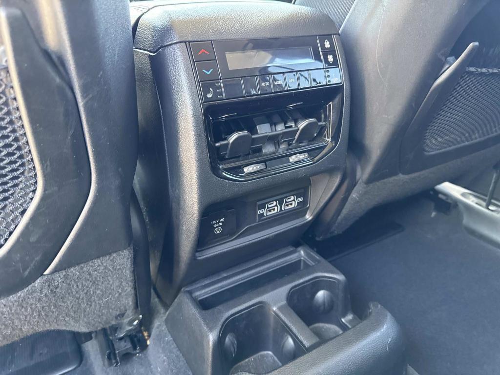 used 2024 Jeep Grand Cherokee L car, priced at $35,369