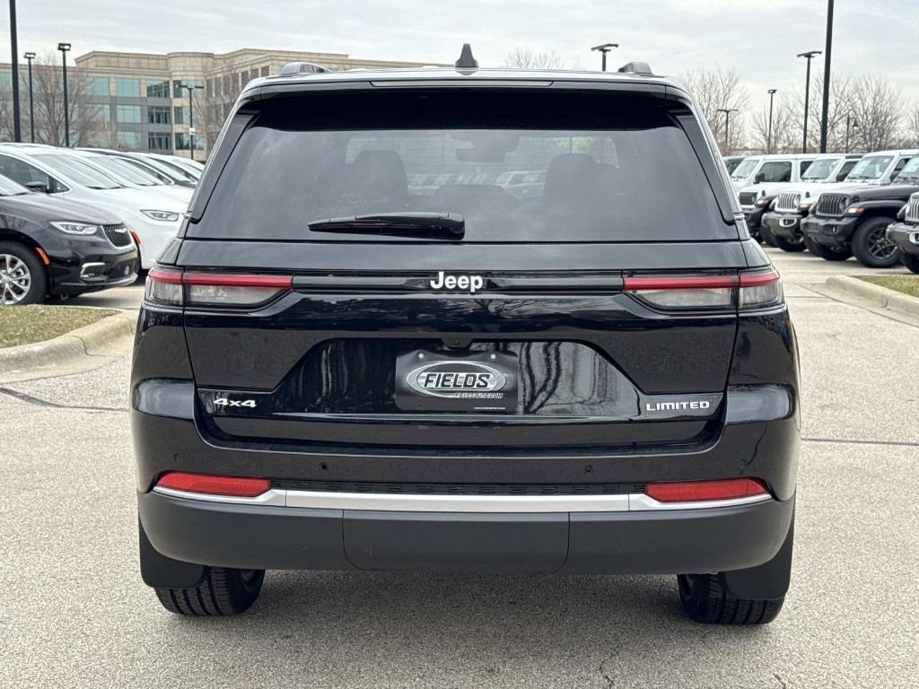 new 2026 Jeep Grand Cherokee car, priced at $48,999