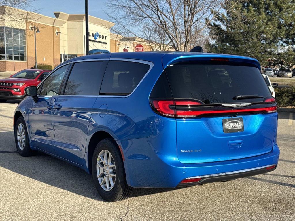 new 2026 Chrysler Pacifica car, priced at $47,304