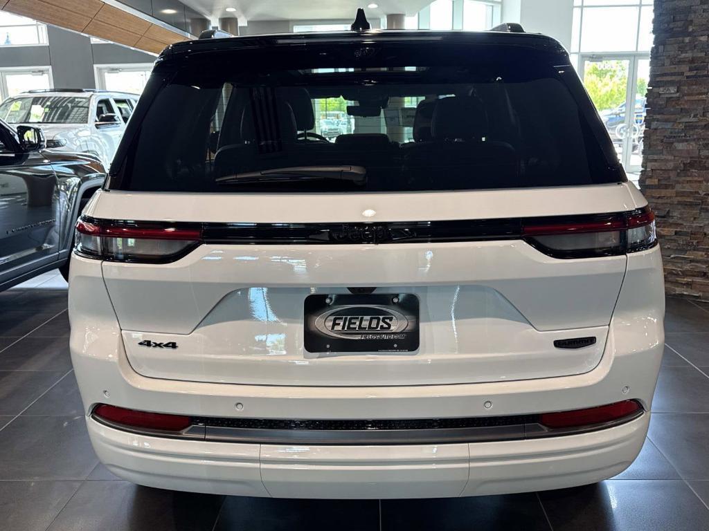 new 2026 Jeep Grand Cherokee car, priced at $62,456