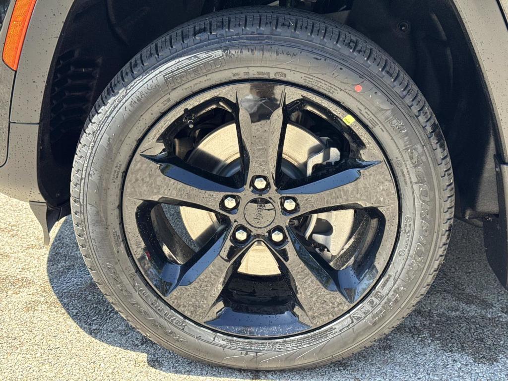 new 2026 Jeep Grand Cherokee L car, priced at $52,509