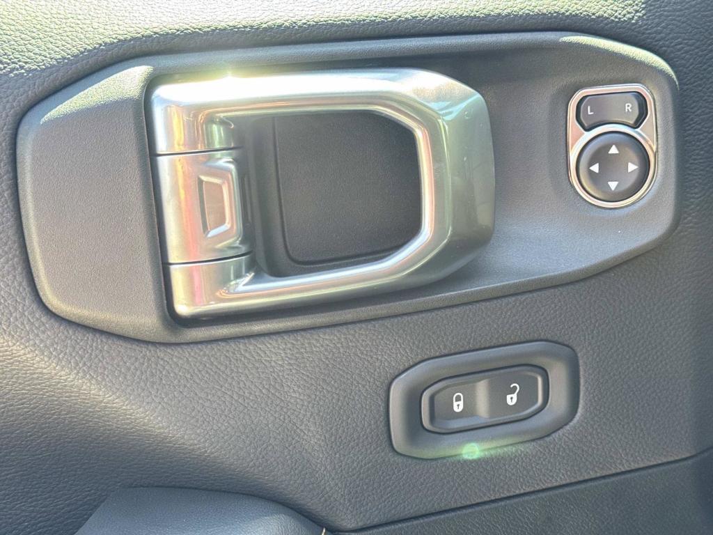 new 2026 Jeep Wrangler car, priced at $57,629