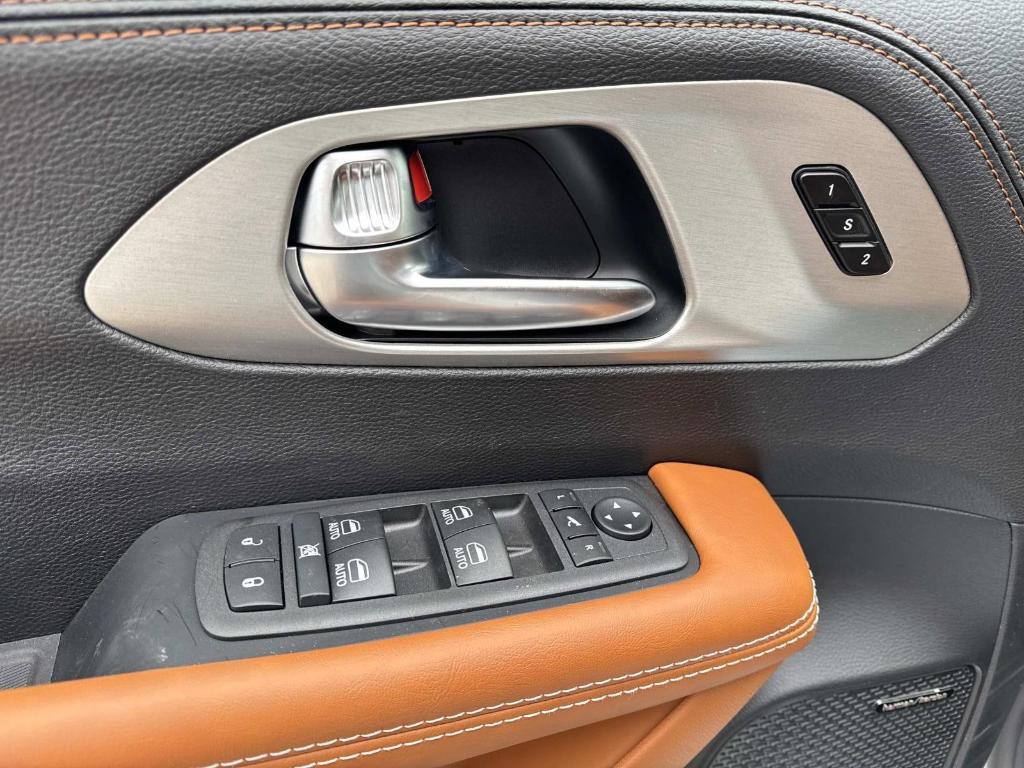 new 2026 Chrysler Pacifica car, priced at $59,212