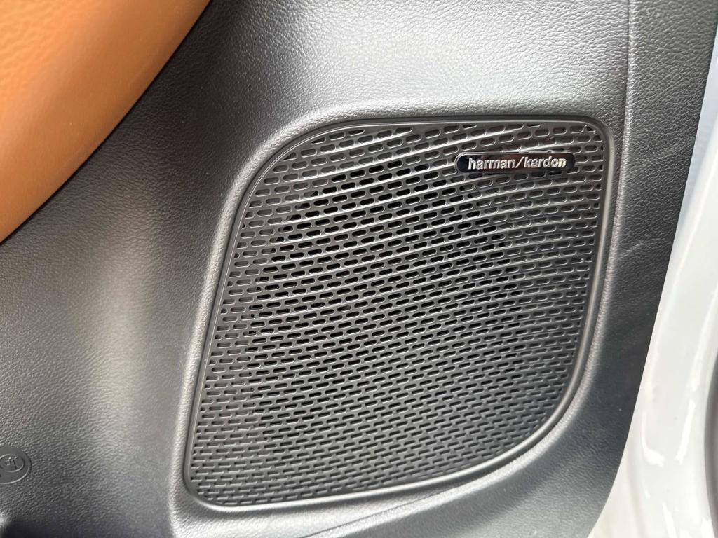new 2026 Chrysler Pacifica car, priced at $59,212