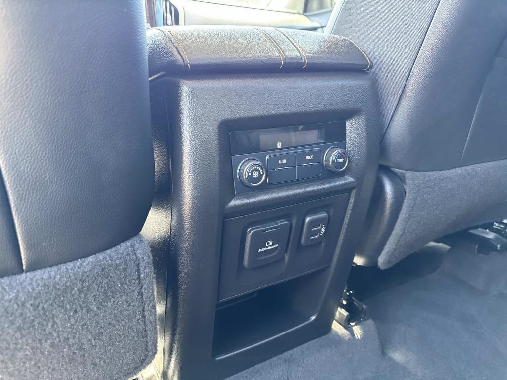 used 2019 Chevrolet Traverse car, priced at $22,369