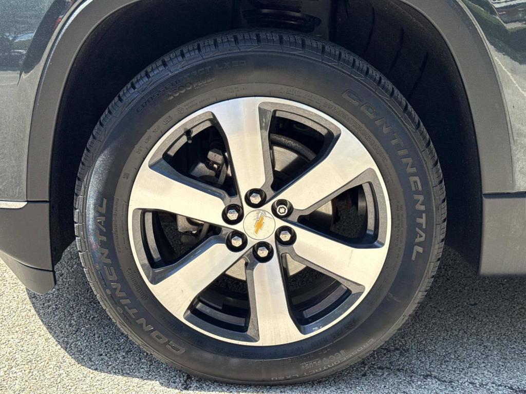 used 2019 Chevrolet Traverse car, priced at $22,369