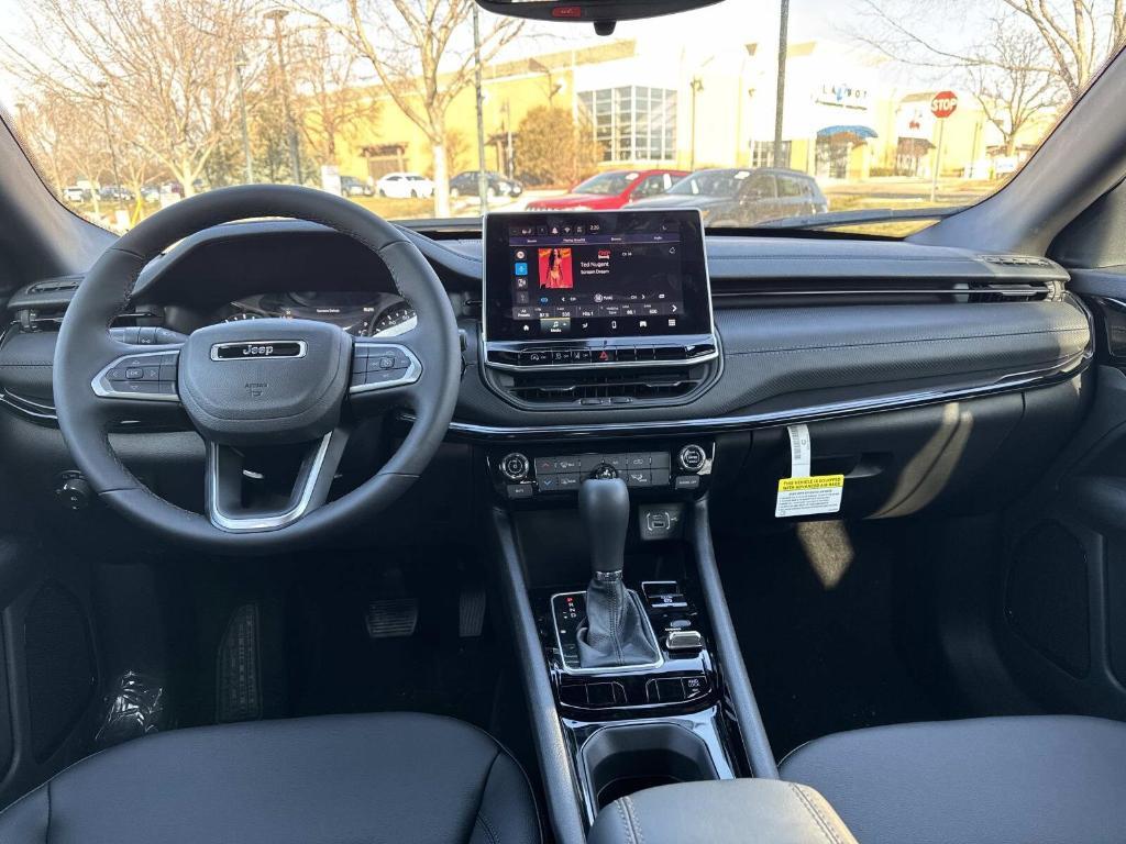 new 2026 Jeep Compass car, priced at $33,559