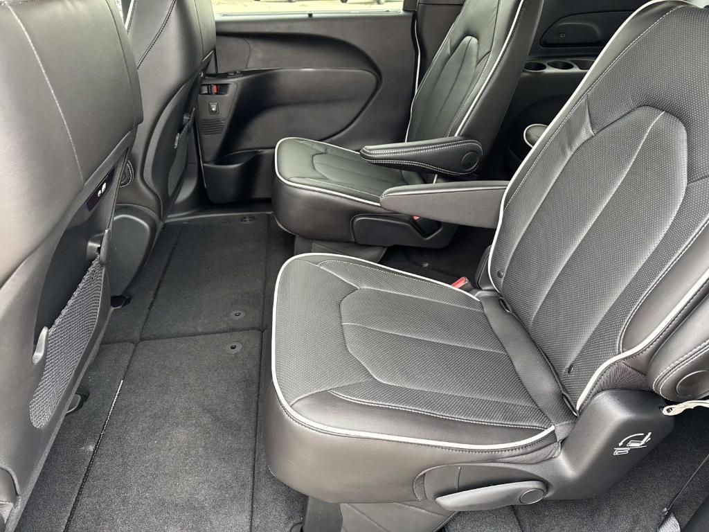 new 2026 Chrysler Pacifica car, priced at $53,899