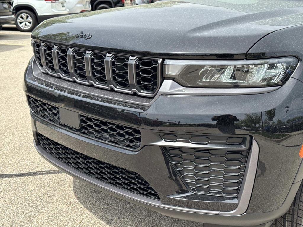 new 2026 Jeep Grand Cherokee L car, priced at $49,929