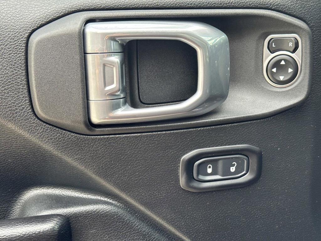 used 2021 Jeep Gladiator car, priced at $25,369