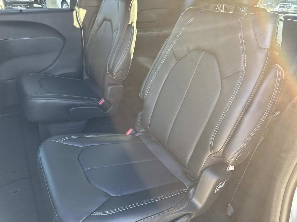 new 2026 Chrysler Pacifica car, priced at $51,009
