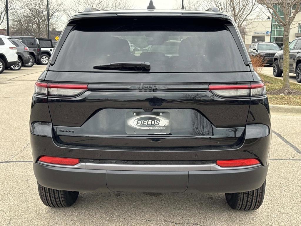 new 2026 Jeep Grand Cherokee car, priced at $47,424