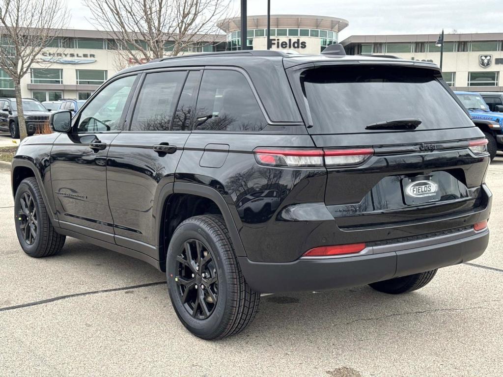 new 2026 Jeep Grand Cherokee car, priced at $47,424