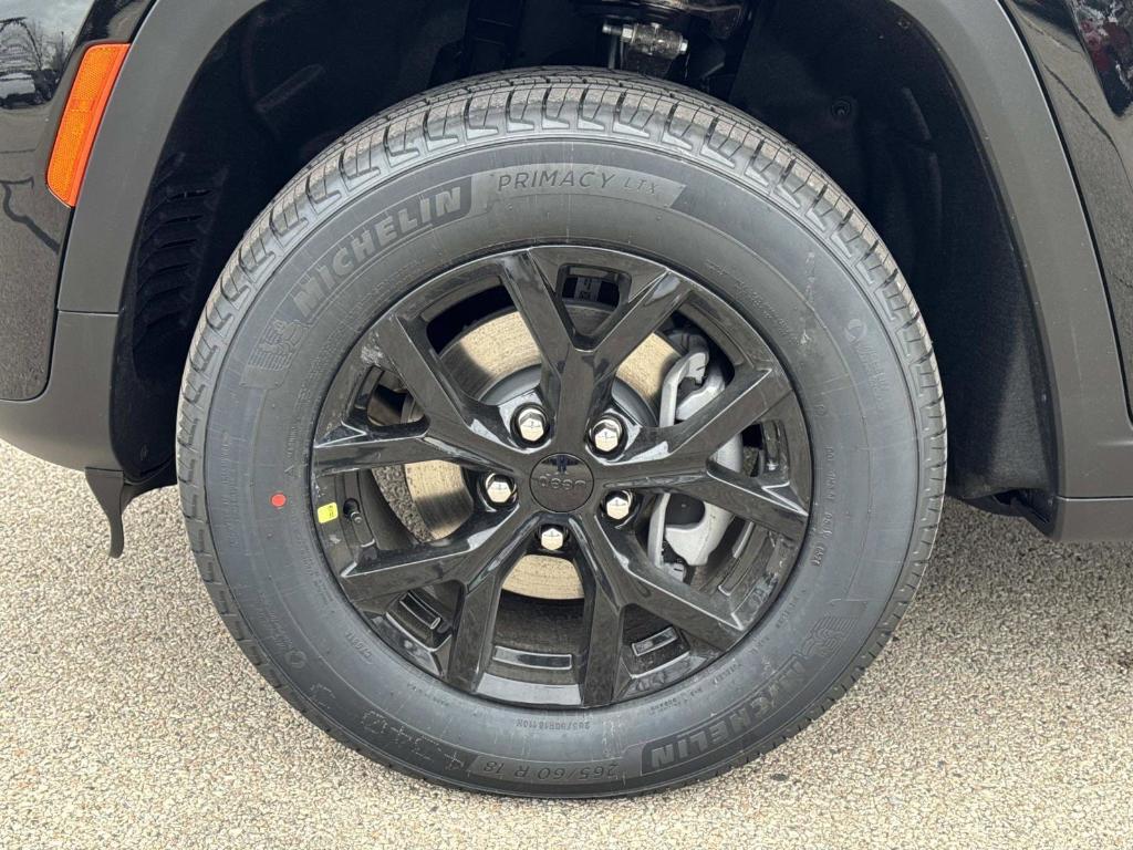 new 2026 Jeep Grand Cherokee car, priced at $47,424