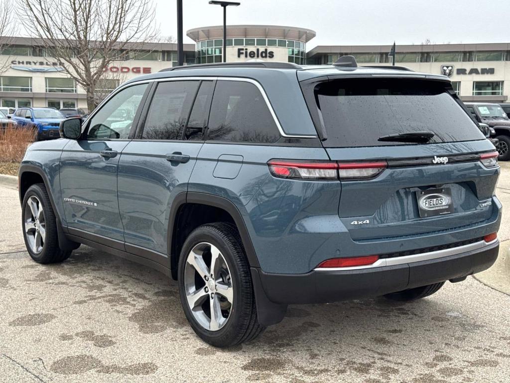 new 2026 Jeep Grand Cherokee car, priced at $47,984
