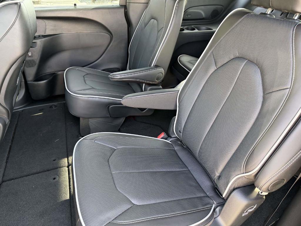 new 2026 Chrysler Pacifica car, priced at $50,074
