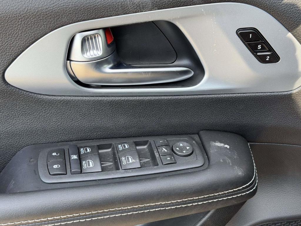 new 2026 Chrysler Pacifica car, priced at $50,074