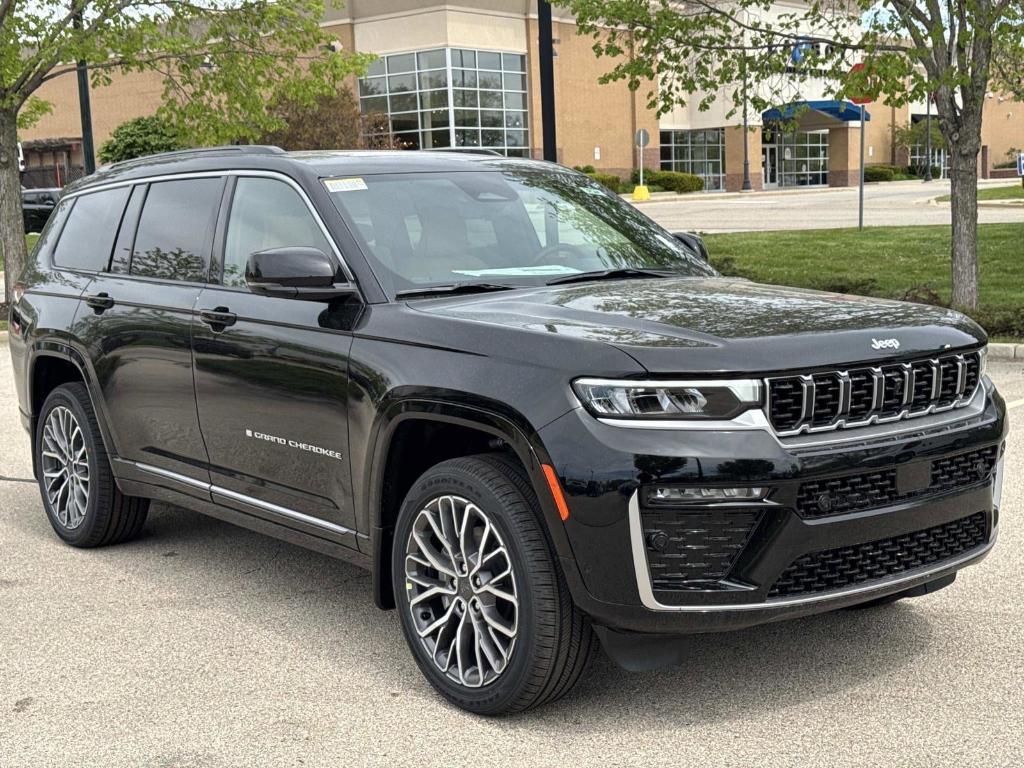 new 2026 Jeep Grand Cherokee L car, priced at $62,573