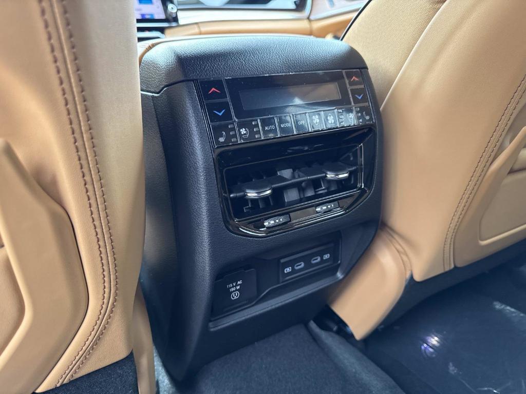 new 2026 Jeep Grand Cherokee L car, priced at $62,573