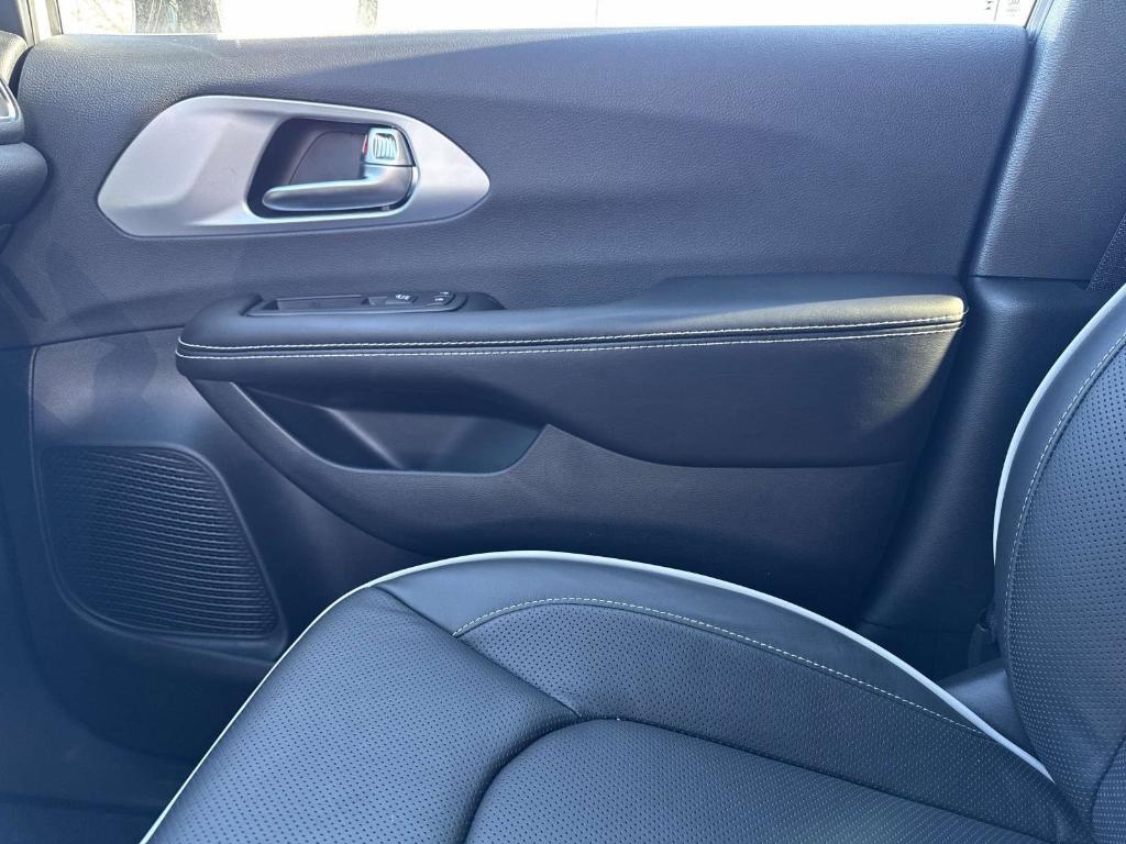 new 2026 Chrysler Pacifica car, priced at $50,074