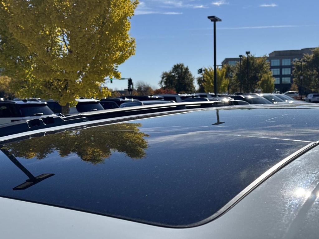 new 2026 Chrysler Pacifica car, priced at $51,409