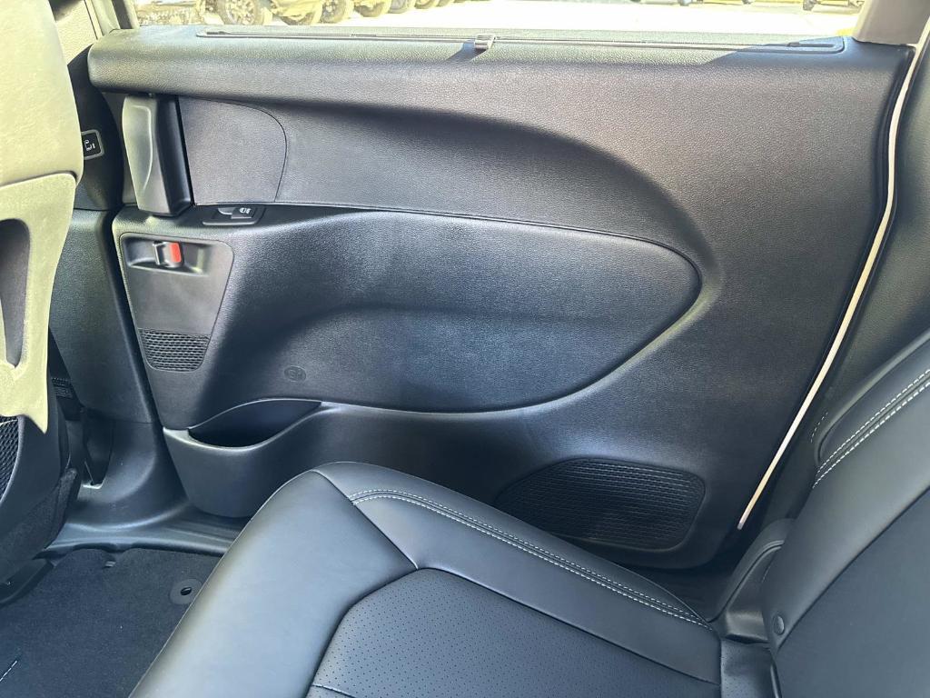 new 2026 Chrysler Pacifica car, priced at $51,409