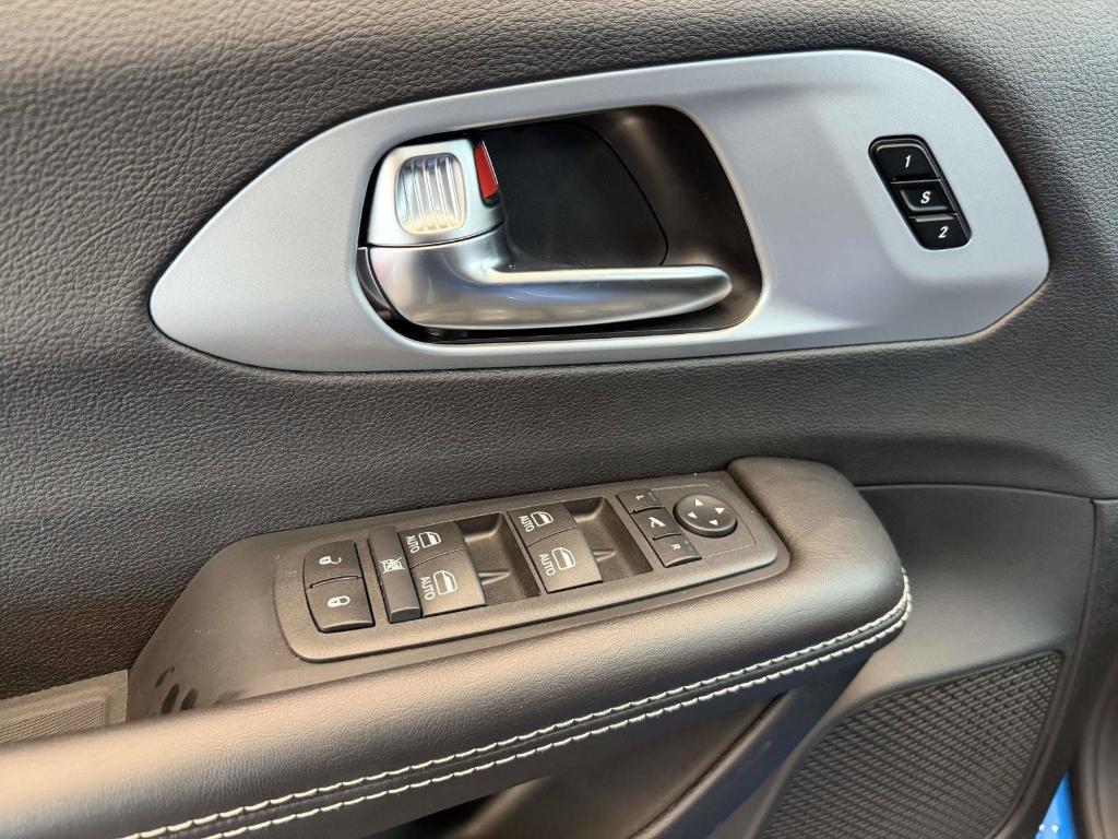 new 2026 Chrysler Pacifica car, priced at $52,364