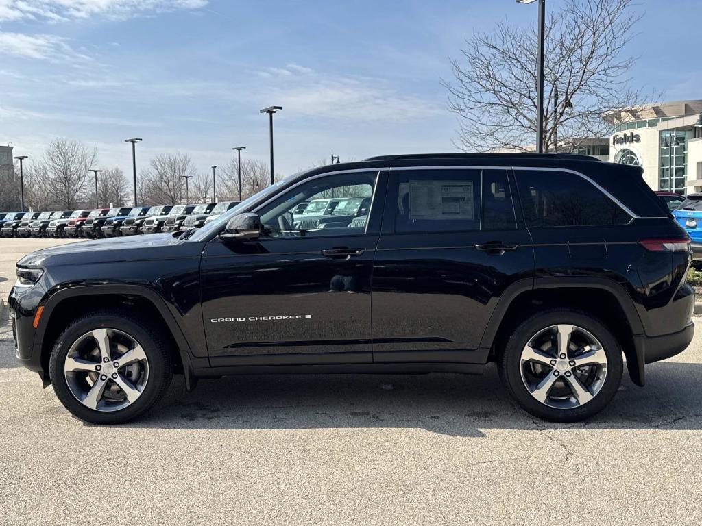 new 2026 Jeep Grand Cherokee car, priced at $51,504