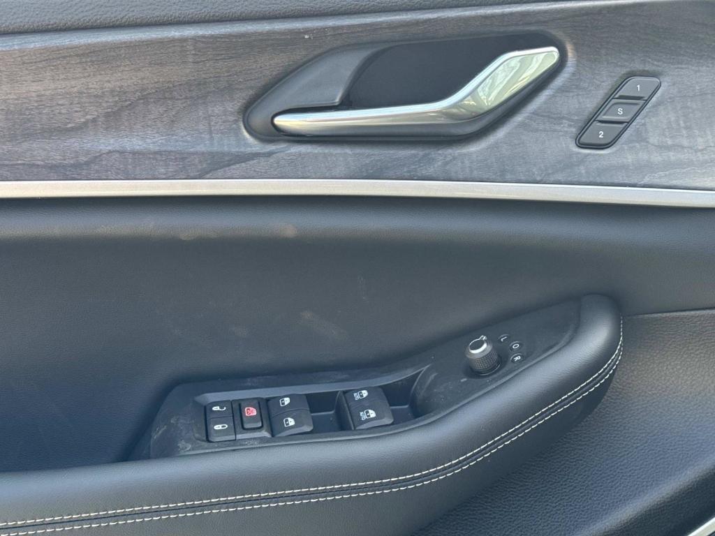 new 2026 Jeep Grand Cherokee car, priced at $51,504
