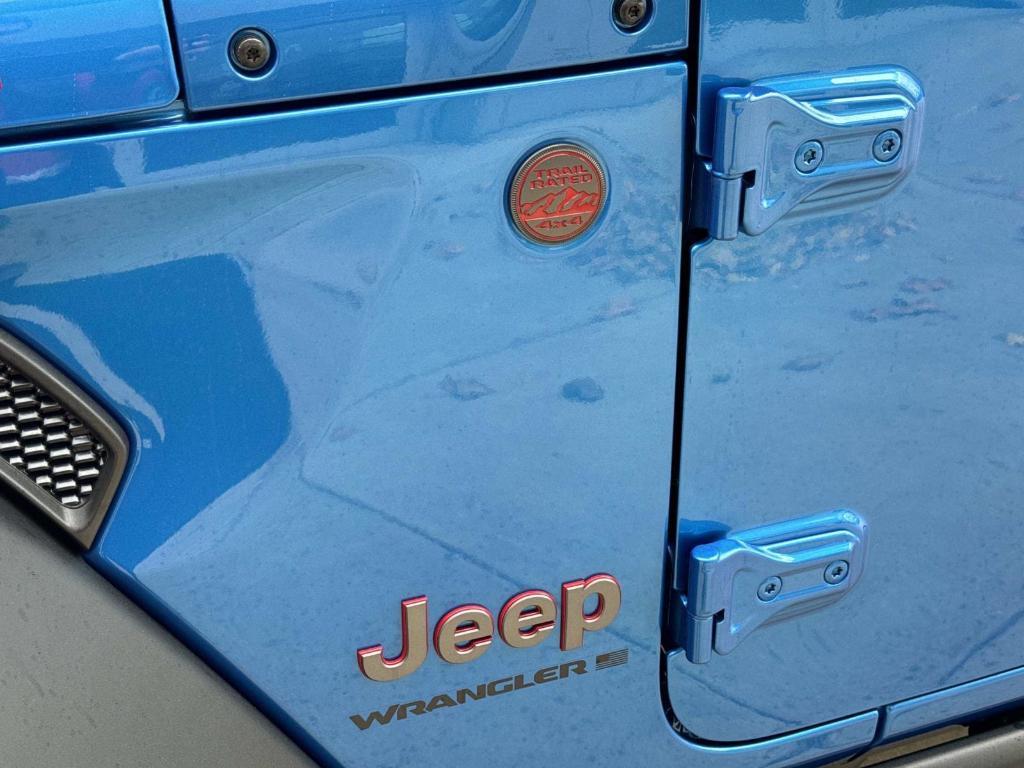 new 2026 Jeep Wrangler car, priced at $61,494
