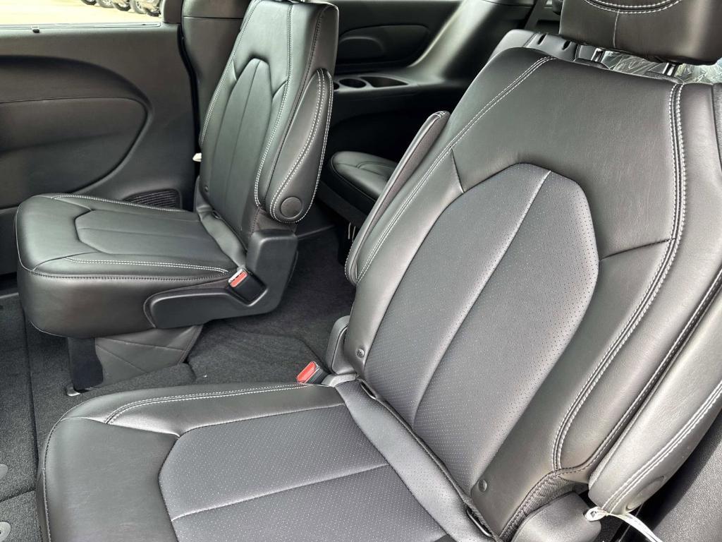 new 2027 Chrysler Pacifica car, priced at $53,124