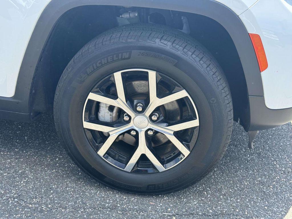 used 2023 Jeep Grand Cherokee car, priced at $34,173