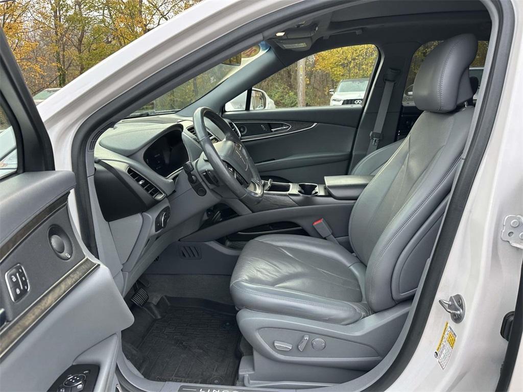 used 2019 Lincoln Nautilus car, priced at $19,998