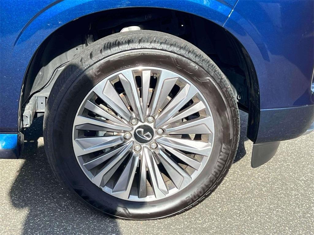 used 2025 INFINITI QX80 car, priced at $74,298