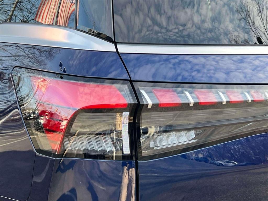 used 2025 INFINITI QX80 car, priced at $74,298