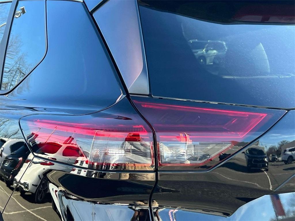 used 2025 Nissan Rogue car, priced at $24,598