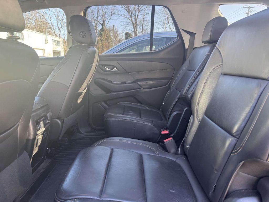 used 2020 Chevrolet Traverse car, priced at $21,898