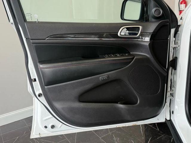 used 2017 Jeep Grand Cherokee car, priced at $12,777