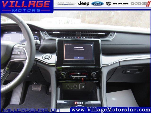 used 2023 Jeep Grand Cherokee car, priced at $28,900