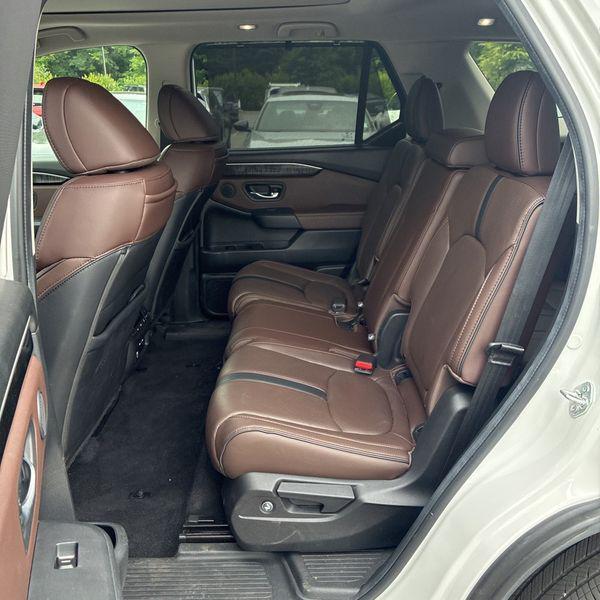 used 2024 Honda Pilot car, priced at $46,250