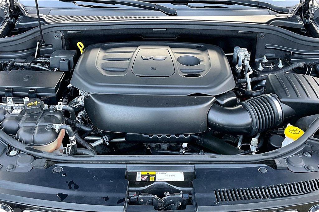 used 2019 Jeep Grand Cherokee car, priced at $15,496