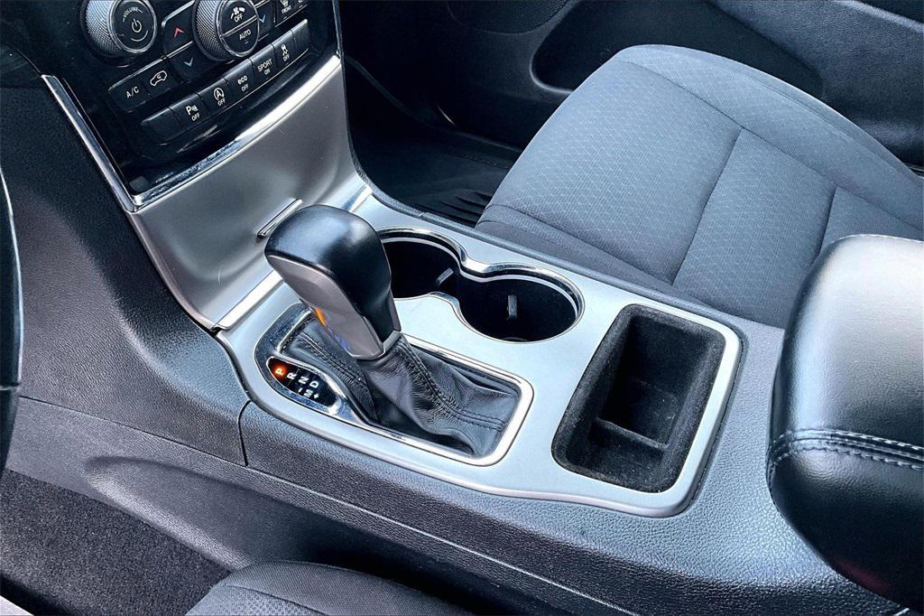 used 2019 Jeep Grand Cherokee car, priced at $15,496