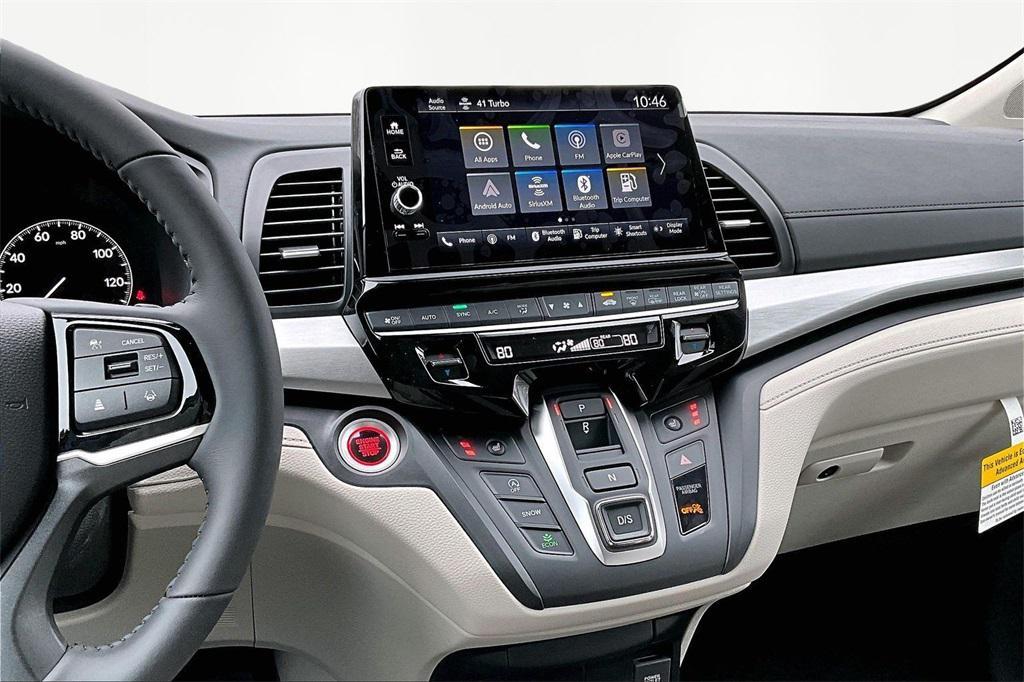 new 2026 Honda Odyssey car, priced at $44,290