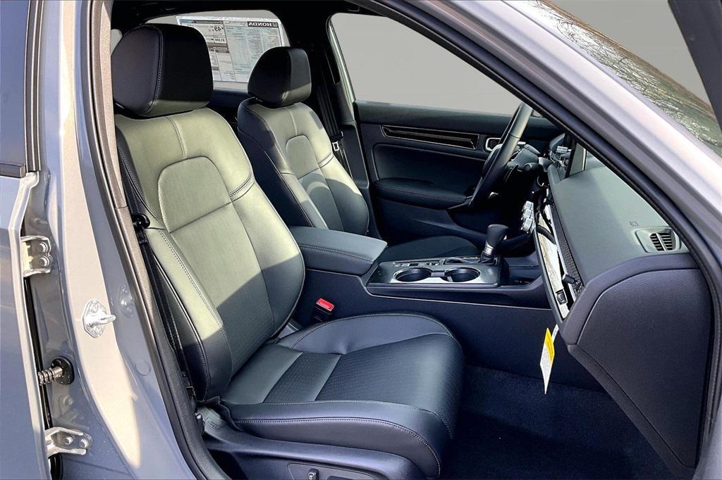 new 2026 Honda Civic Hybrid car, priced at $34,045