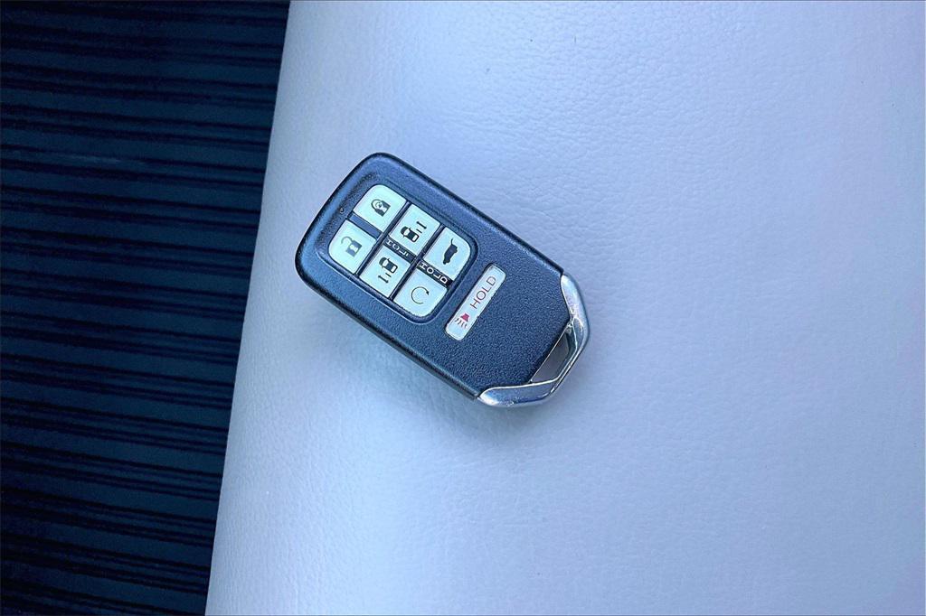 used 2020 Honda Odyssey car, priced at $27,765