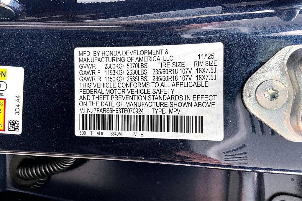 new 2026 Honda CR-V Hybrid car, priced at $40,250