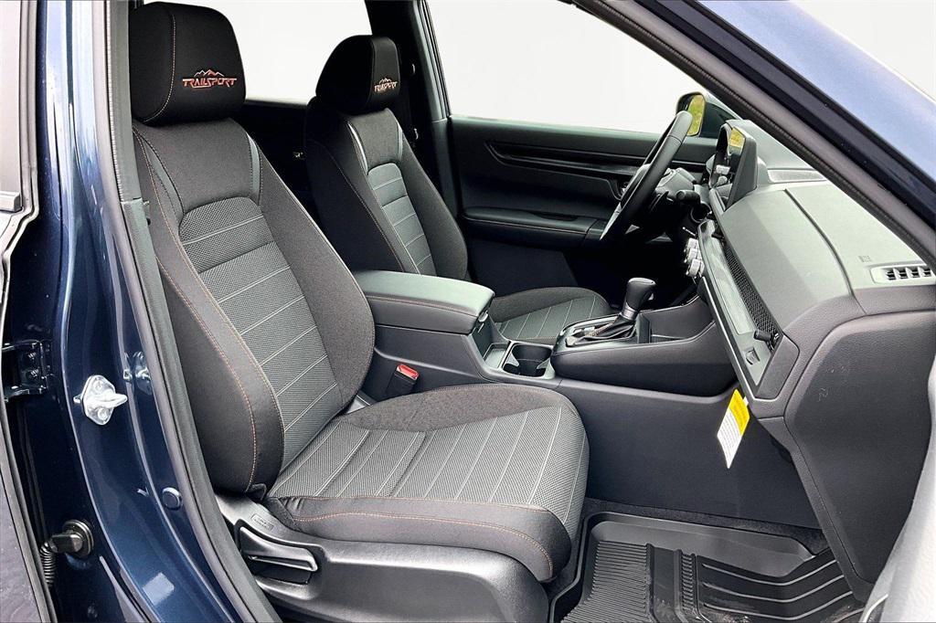 new 2026 Honda CR-V Hybrid car, priced at $40,250