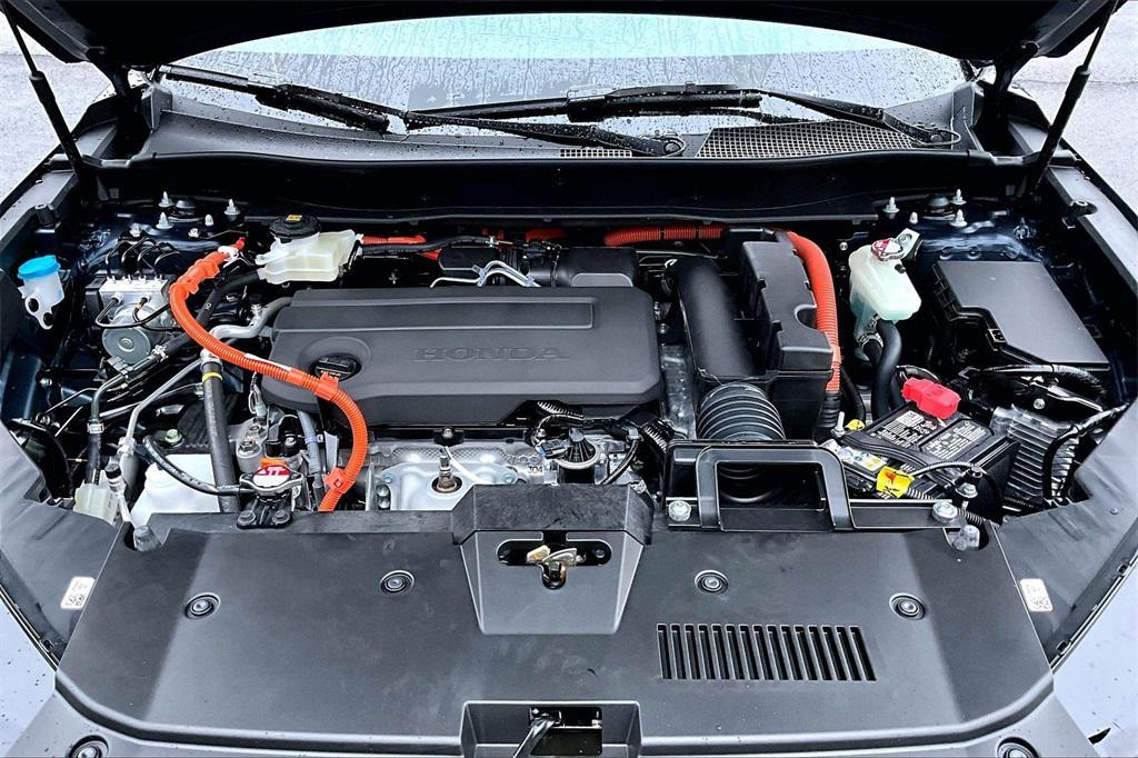 new 2026 Honda CR-V Hybrid car, priced at $41,675