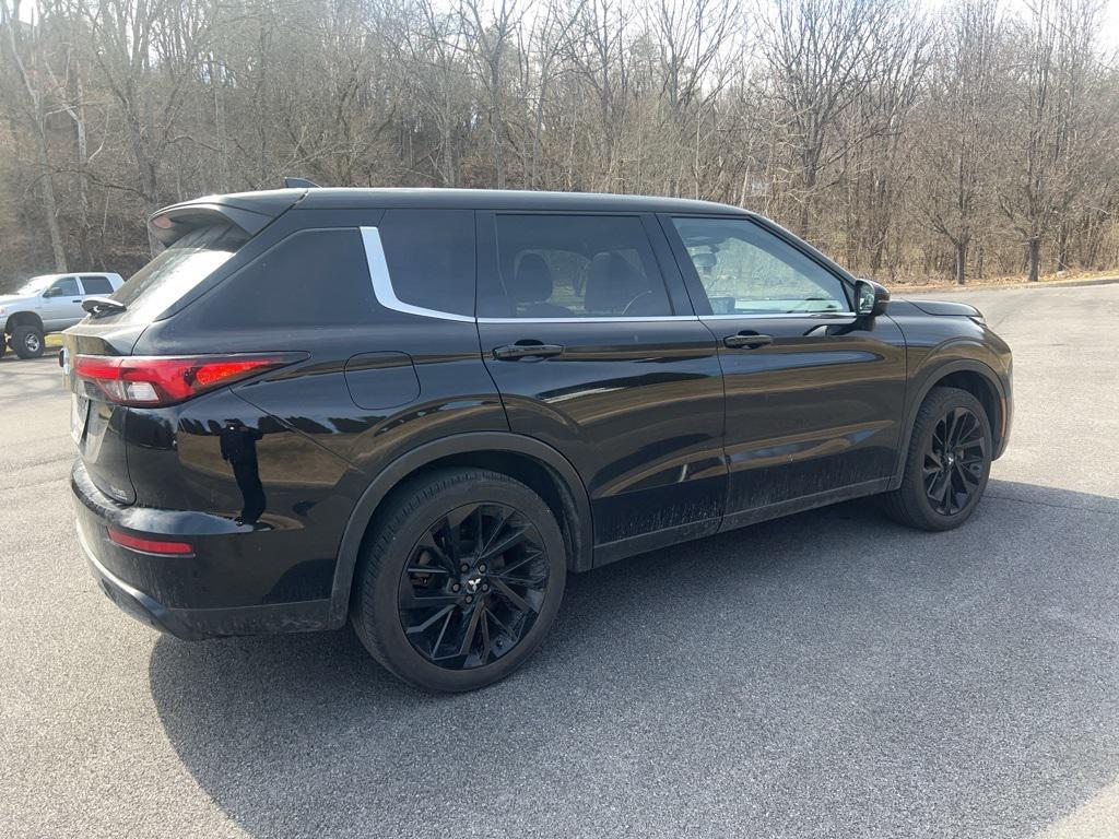 used 2022 Mitsubishi Outlander car, priced at $22,670