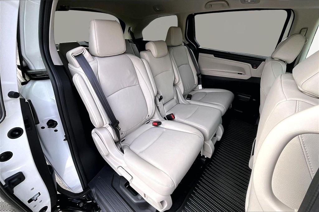 new 2026 Honda Odyssey car, priced at $44,745
